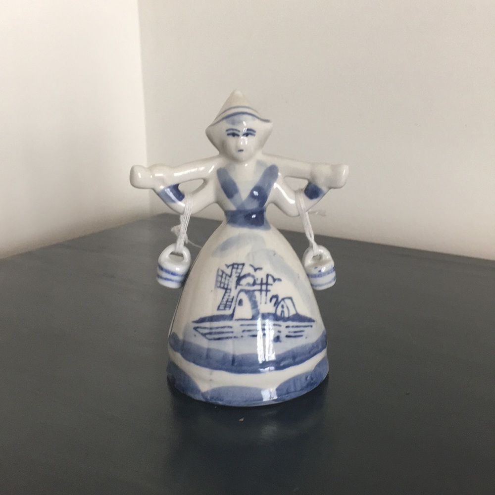 VINTAGE CERAMIC MILK MAID BELL!